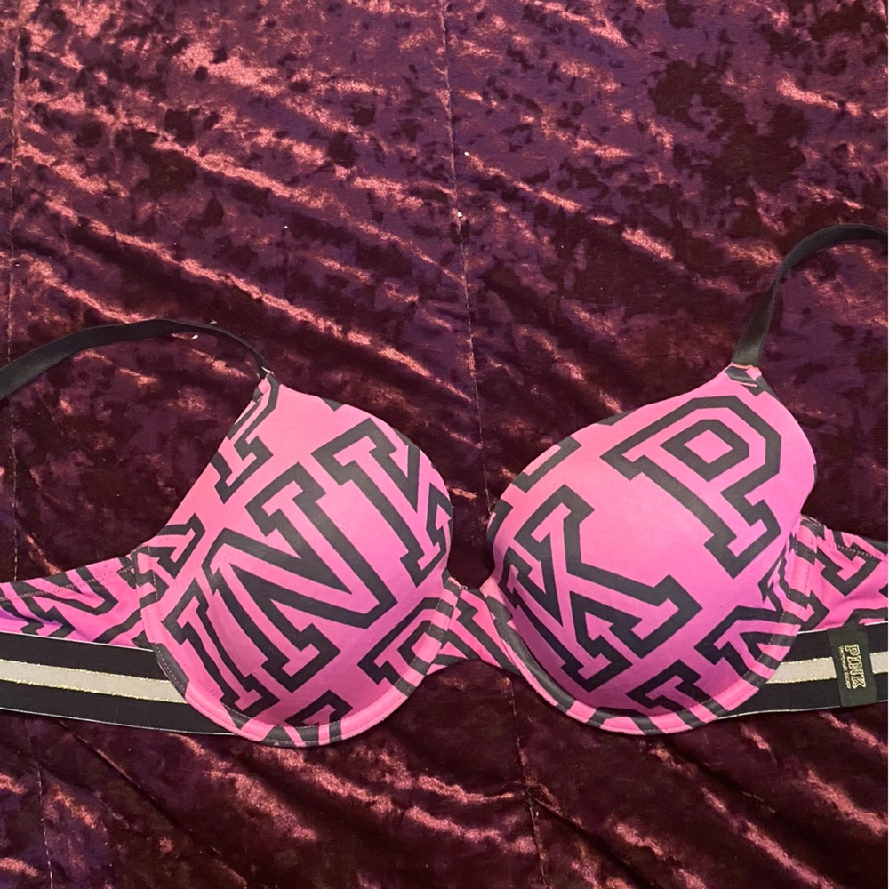 Victoria Secret Pink 34DD wear everywhere lightly lined Tshirt bra